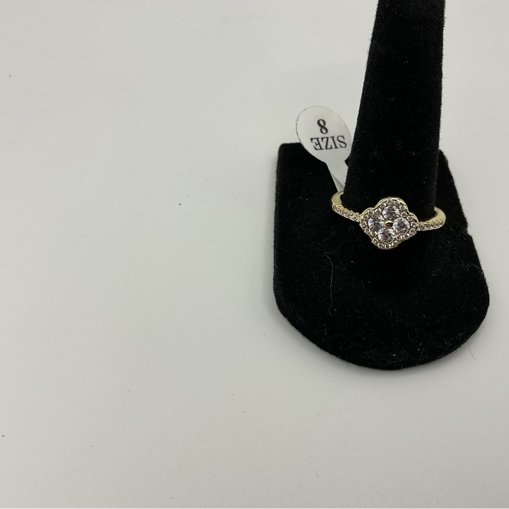 Gold tone CZ Cluster Clover Ring | Size 7.5–8 | New